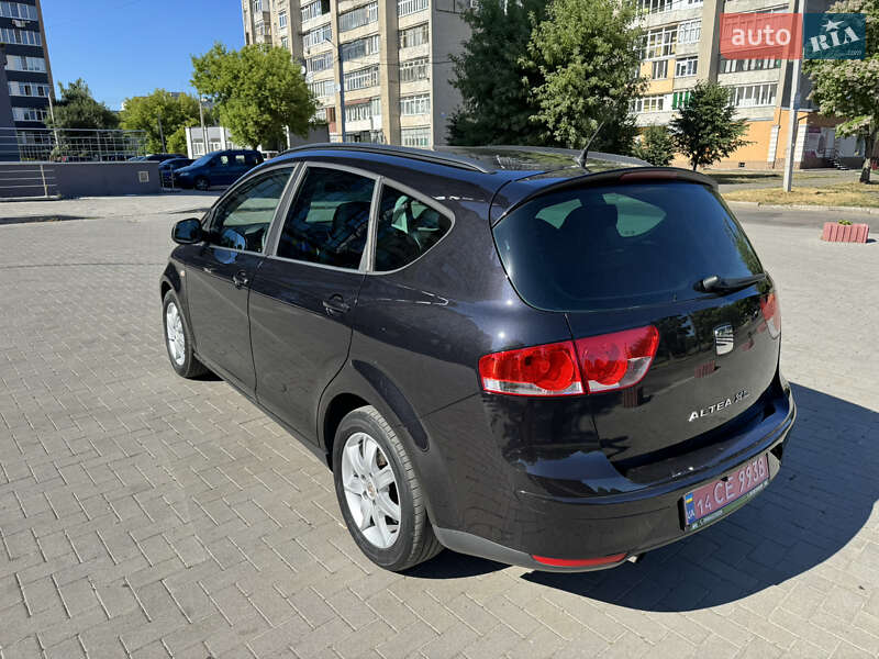 Минивэн SEAT Altea XL 2010 в Калуше