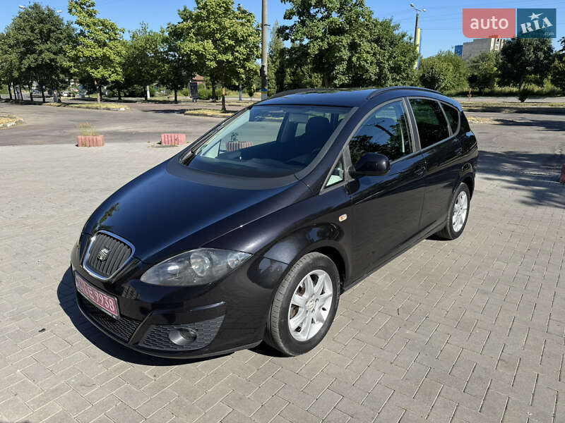 Минивэн SEAT Altea XL 2010 в Калуше