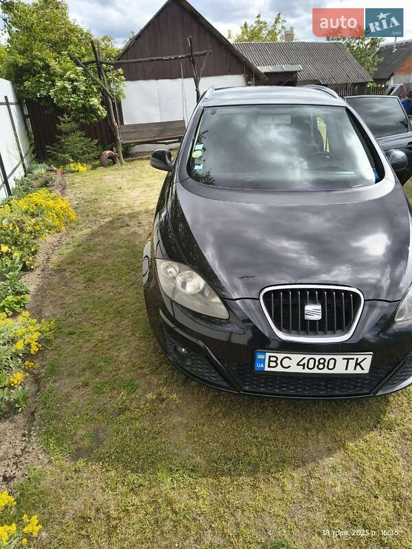 Минивэн SEAT Altea XL 2012 в Львове