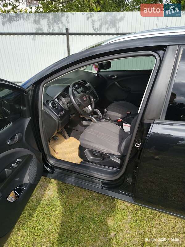 Минивэн SEAT Altea XL 2012 в Львове