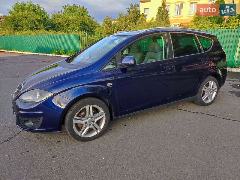 Минивэн SEAT Altea XL 2009 в Хмельницком
