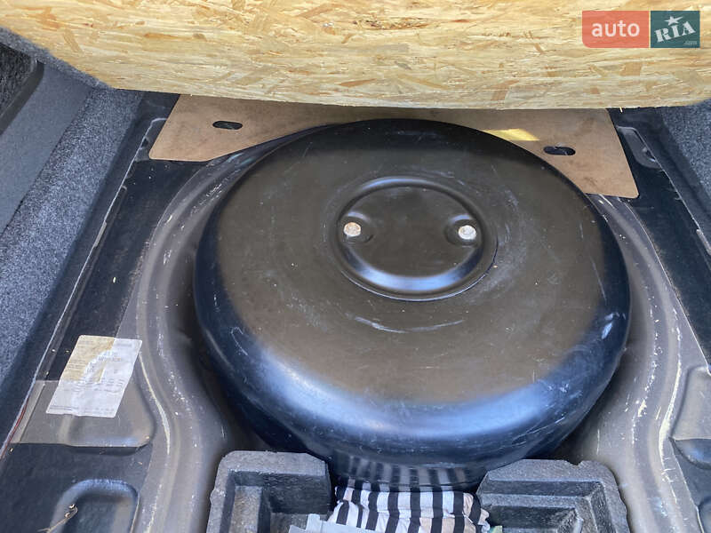 Минивэн SEAT Altea XL 2008 в Луцке фото 35 Минивэн SEAT Altea XL 2008 в Луцке