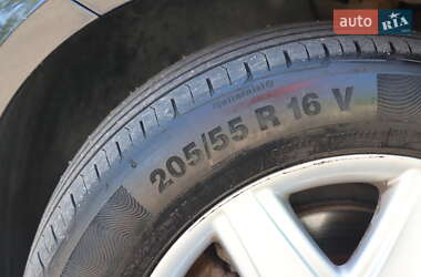 Минивэн SEAT Altea XL 2009 в 