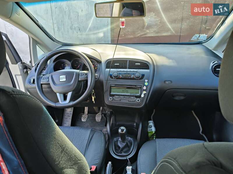 Минивэн SEAT Altea XL 2012 в Чернигове