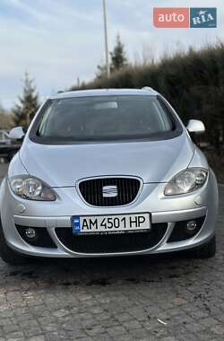 Минивэн SEAT Altea XL 2008 в 
