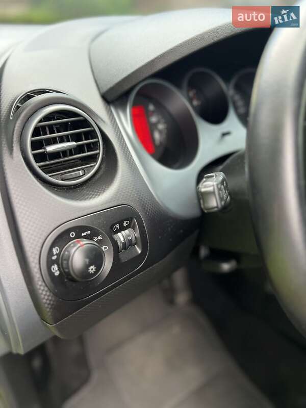 Минивэн SEAT Altea XL 2009 в Сколе