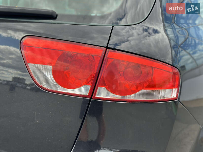 Минивэн SEAT Altea XL 2007 в Киеве