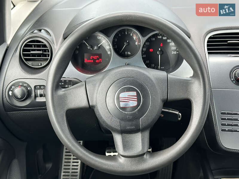 Минивэн SEAT Altea XL 2007 в Киеве
