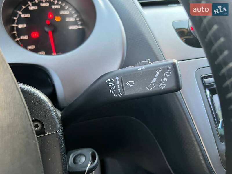 Минивэн SEAT Altea XL 2015 в Киеве