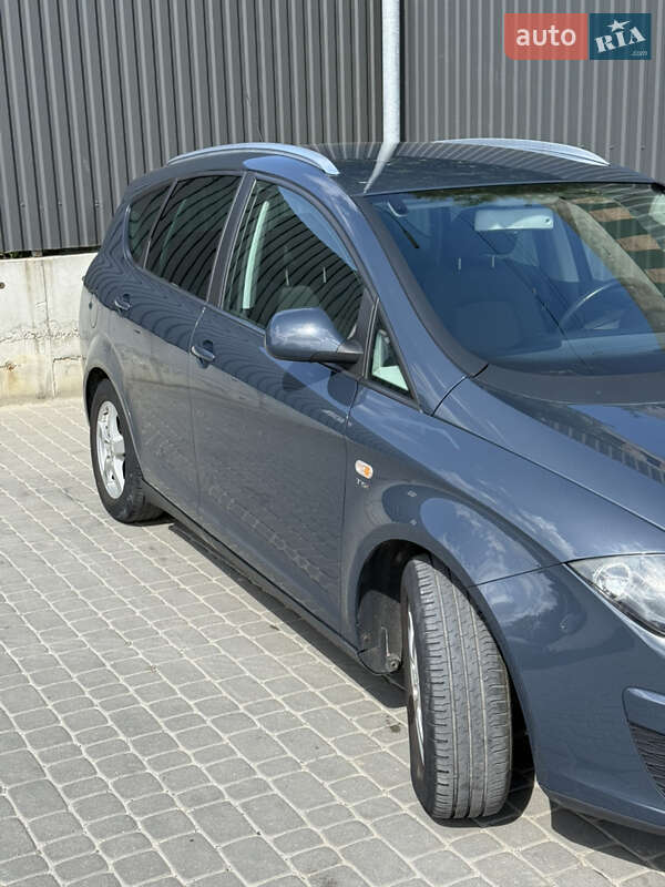 Минивэн SEAT Altea XL 2009 в Львове