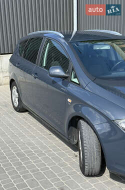 Минивэн SEAT Altea XL 2009 в 