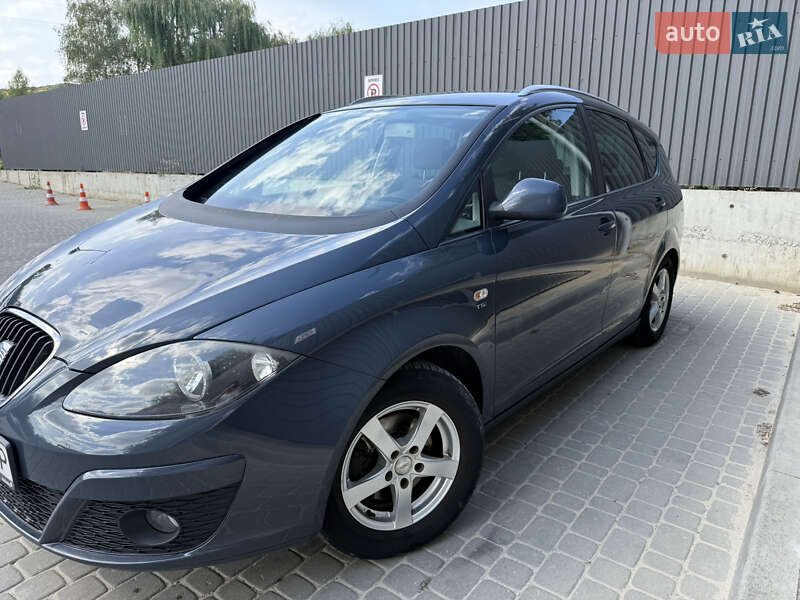 Минивэн SEAT Altea XL 2009 в Львове