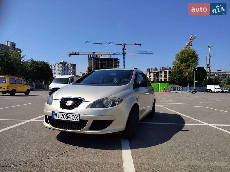 Минивэн SEAT Altea XL 2007 в Киеве