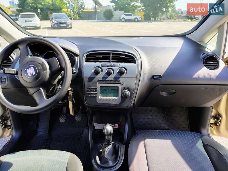 Минивэн SEAT Altea XL 2007 в Киеве