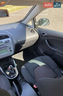 Минивэн SEAT Altea XL 2009 в 