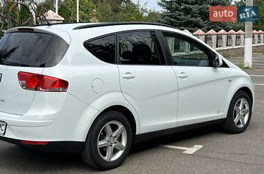 Минивэн SEAT Altea XL 2013 в 