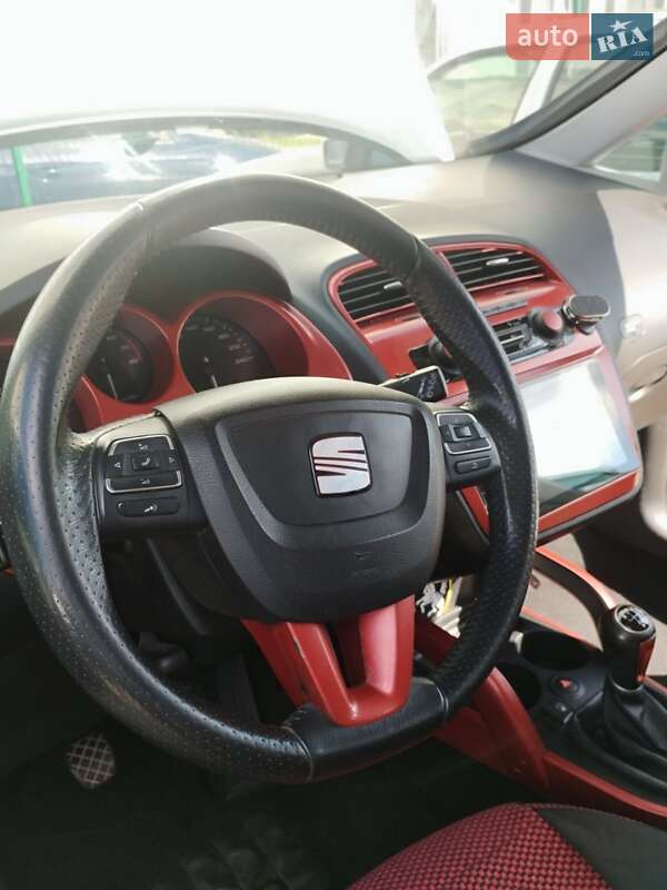 Минивэн SEAT Altea XL 2009 в Ивано-Франковске