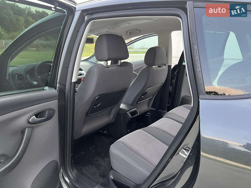 Минивэн SEAT Altea XL 2010 в Луцке