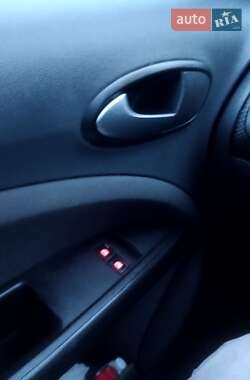 Минивэн SEAT Altea XL 2010 в 