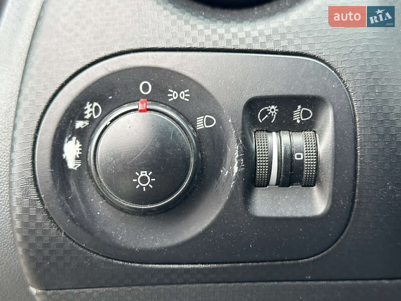 Мінівен SEAT Altea XL 2007 в Києві фото 30 Мінівен SEAT Altea XL 2007 в Києві