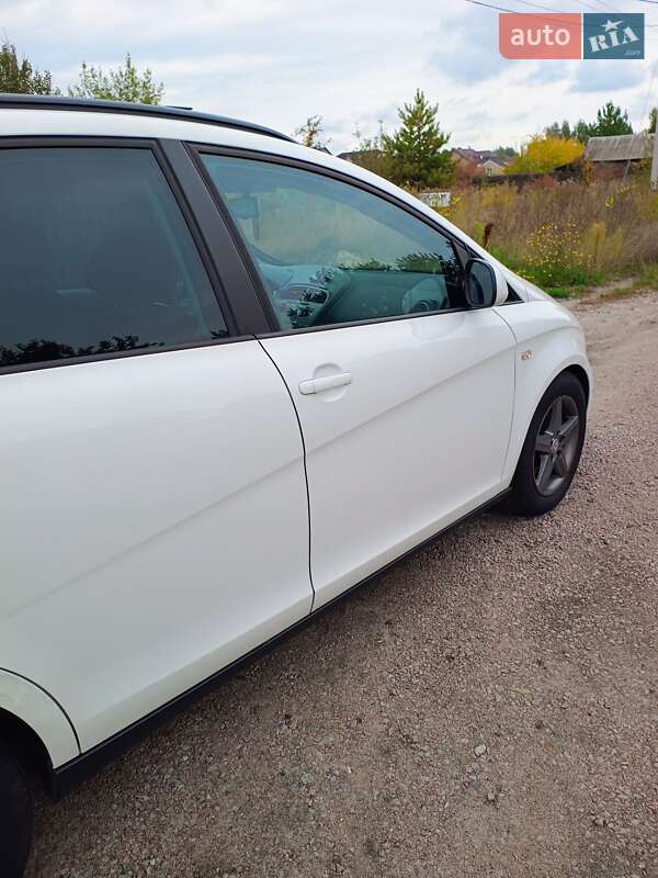 Минивэн SEAT Altea XL 2014 в Киеве