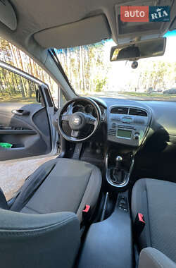 Мінівен SEAT Altea XL 2007 в  фото 15 Мінівен SEAT Altea XL 2007 в