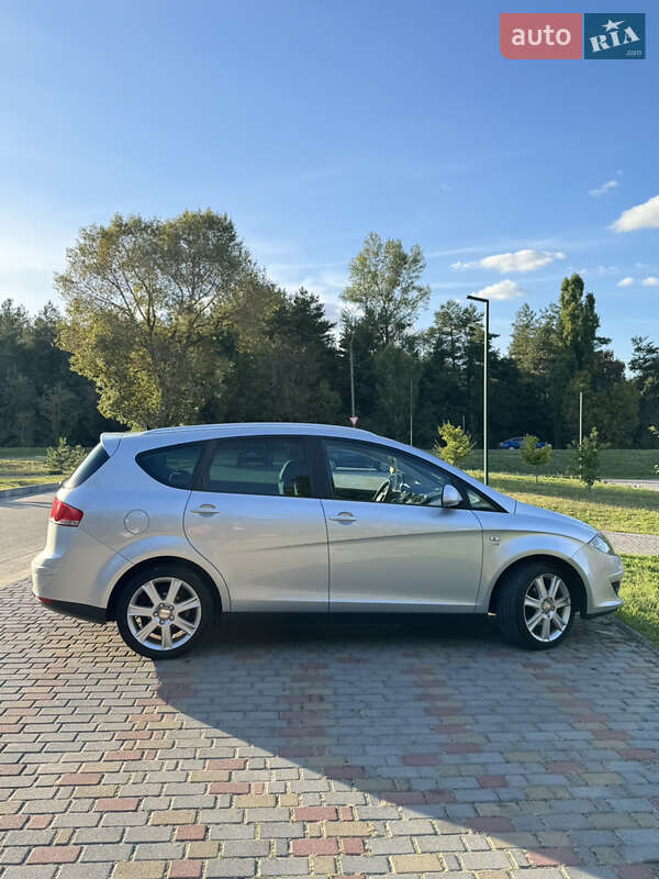 Минивэн SEAT Altea XL 2008 в Решетиловке