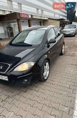 Минивэн SEAT Altea XL 2013 в 