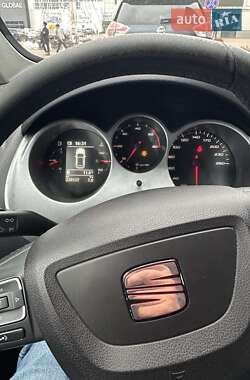 Минивэн SEAT Altea XL 2013 в 