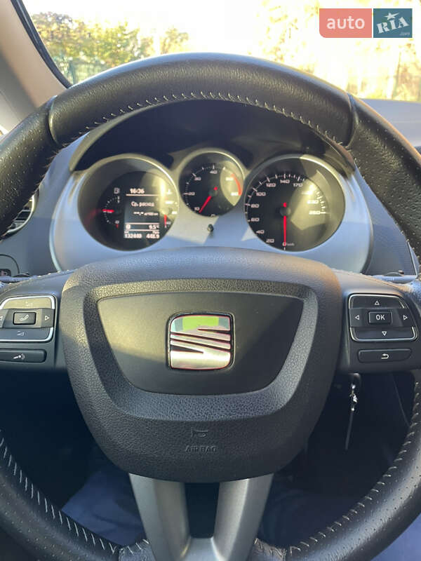 Минивэн SEAT Altea XL 2015 в Киеве