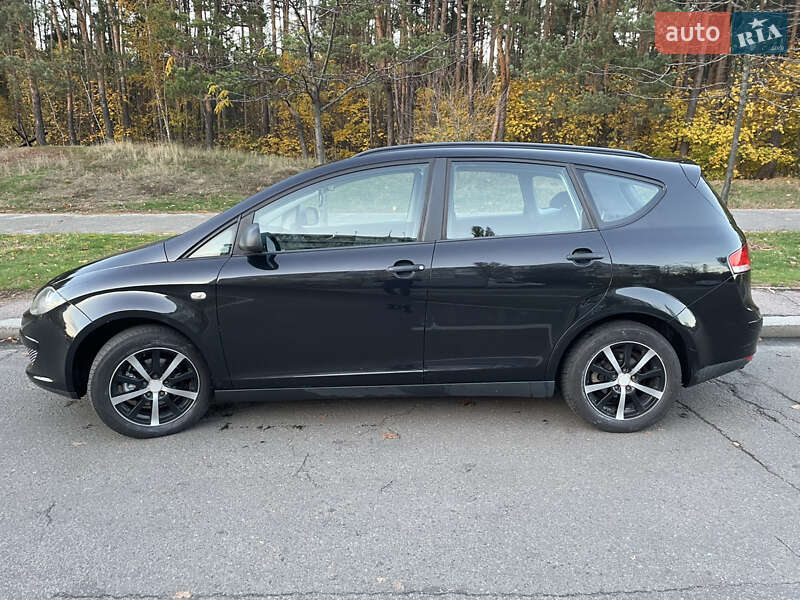 Минивэн SEAT Altea XL 2007 в Киеве