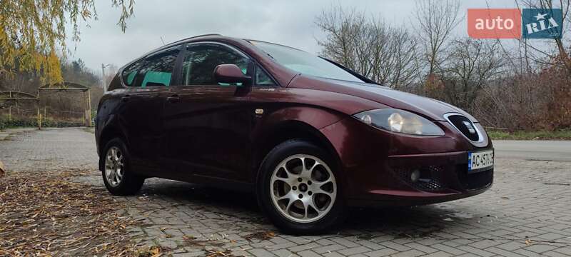 Мінівен SEAT Altea XL 2007 в Городку