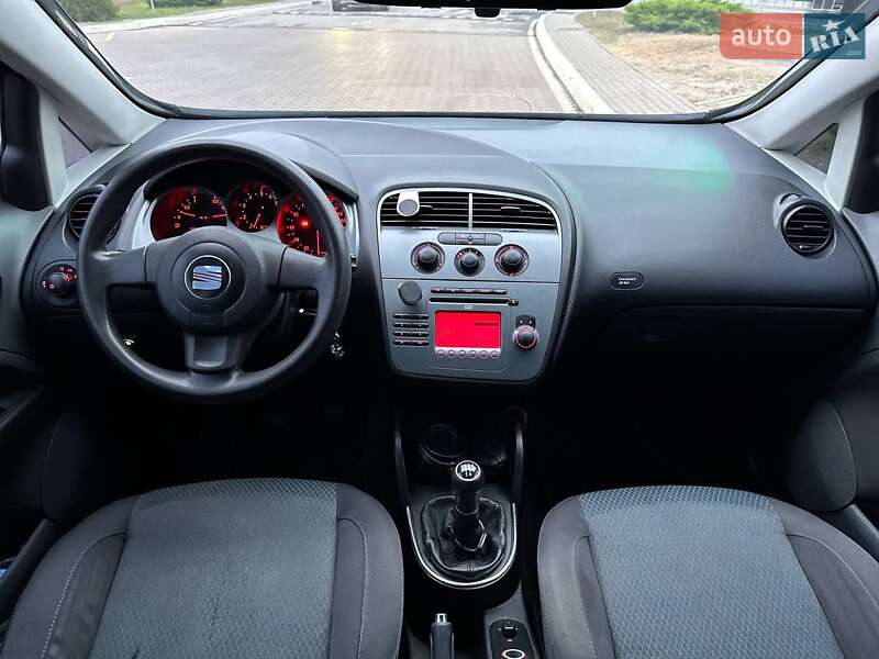 Минивэн SEAT Altea XL 2007 в Киеве