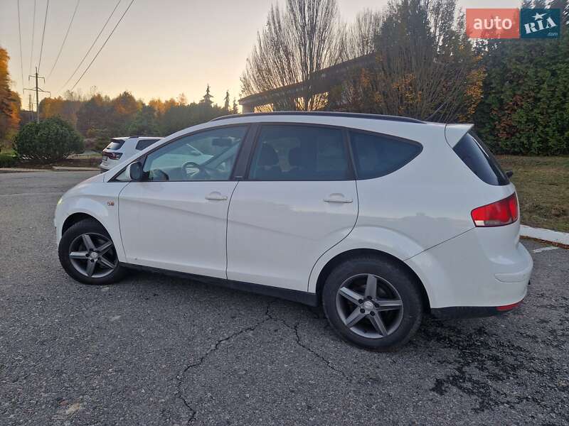 Минивэн SEAT Altea XL 2015 в Киеве