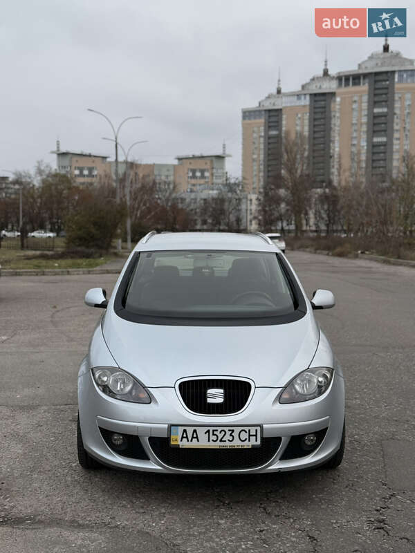 Мінівен SEAT Altea XL 2008 в Києві