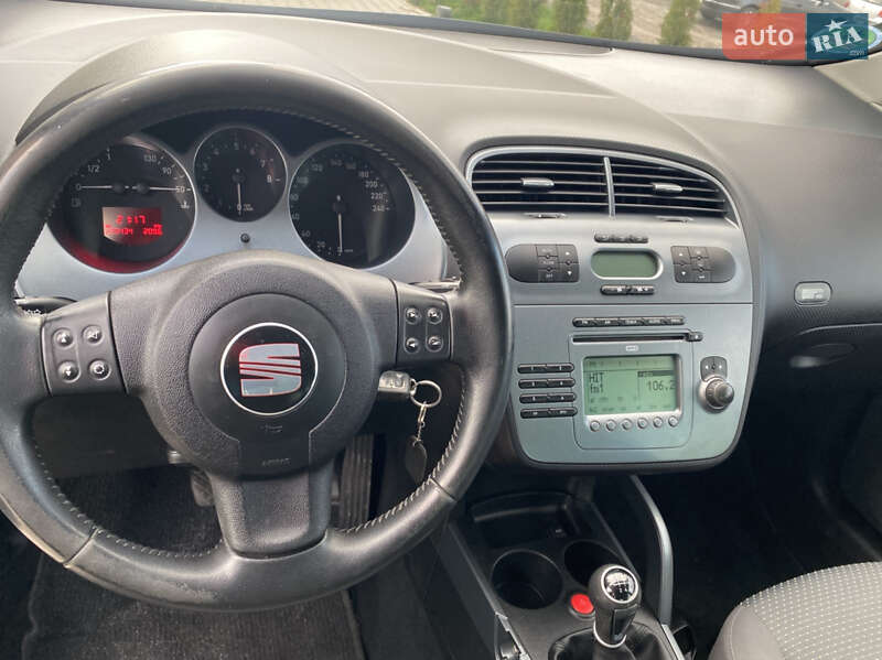 Минивэн SEAT Altea XL 2008 в Луцке фото 11 Минивэн SEAT Altea XL 2008 в Луцке