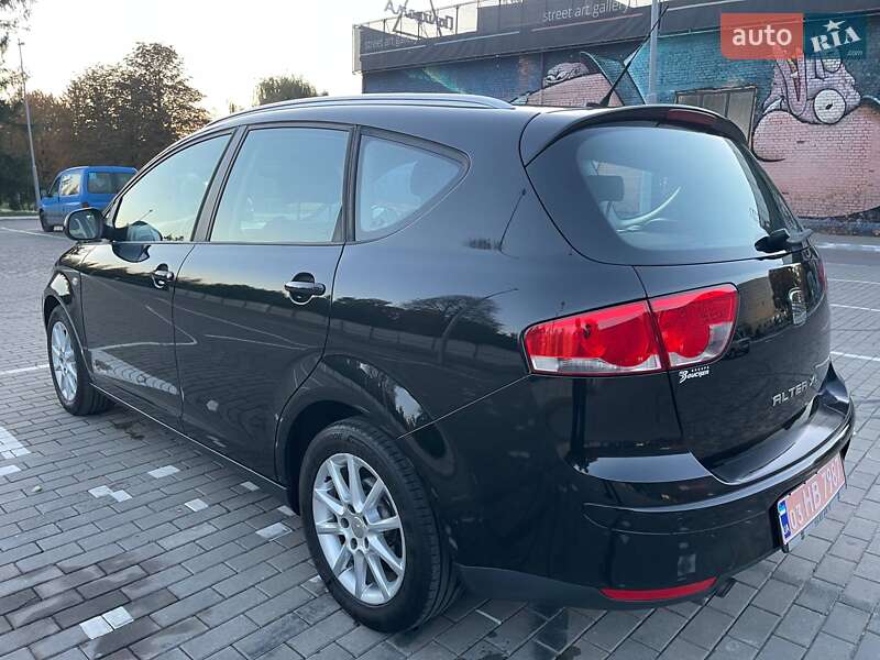 Мінівен SEAT Altea XL 2013 в Луцьку