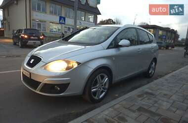 Минивэн SEAT Altea XL 2013 в Звягеле