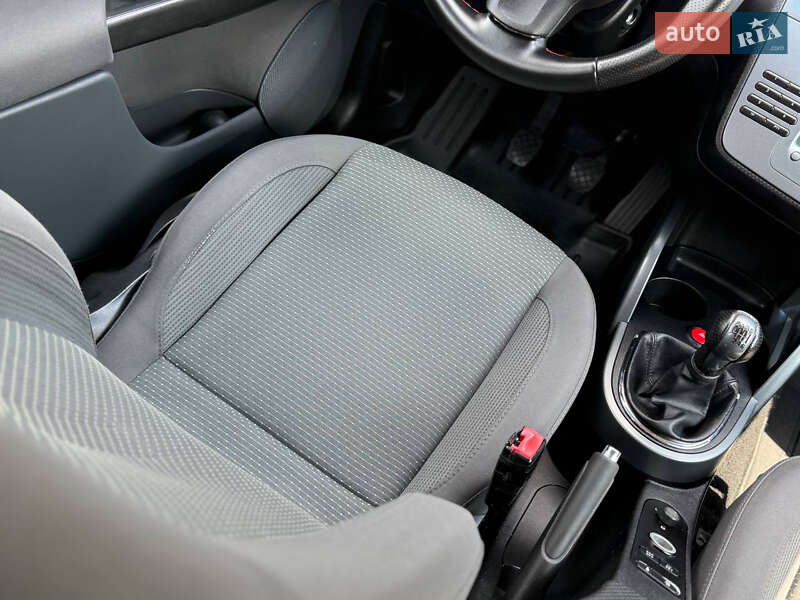 Минивэн SEAT Altea XL 2007 в Кривом Роге