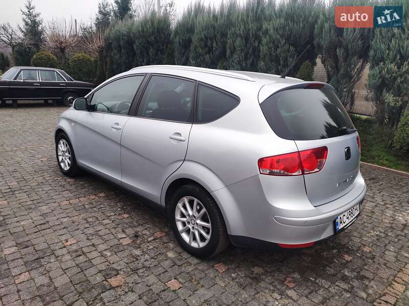 Мінівен SEAT Altea XL 2010 в Житомирі
