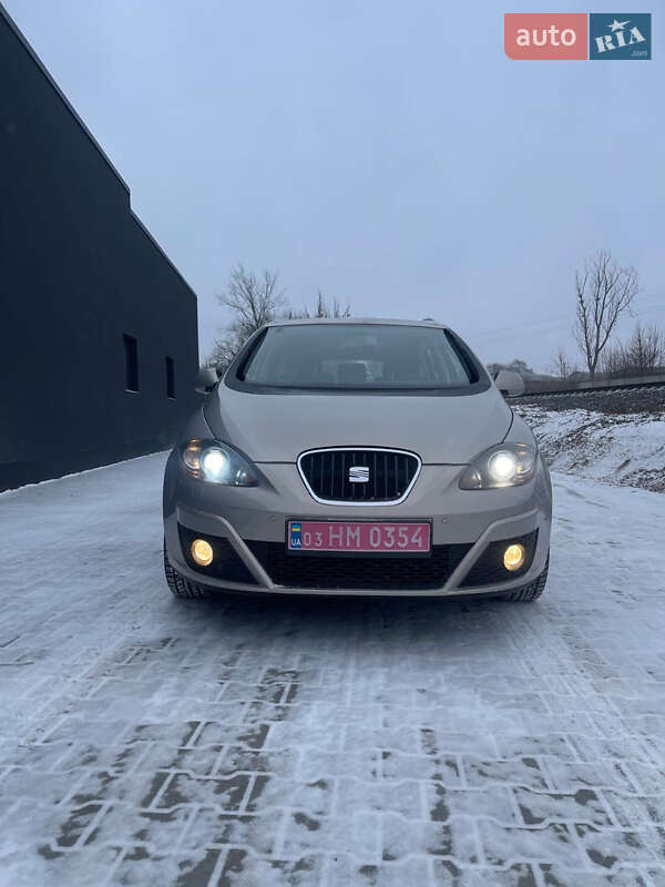 Минивэн SEAT Altea XL 2011 в Луцке фото 2 Минивэн SEAT Altea XL 2011 в Луцке
