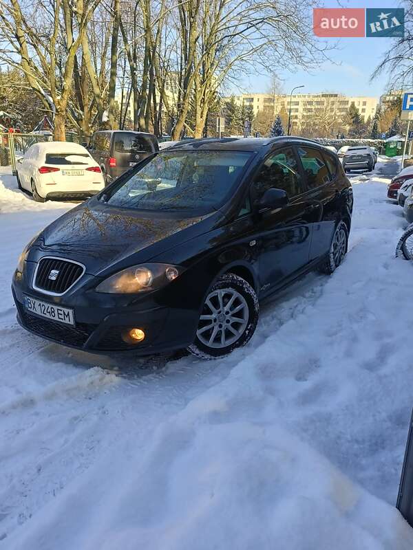 Мінівен SEAT Altea XL 2011 в Ізяславі