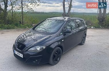 Минивэн SEAT Altea XL 2011 в Каменец-Подольском