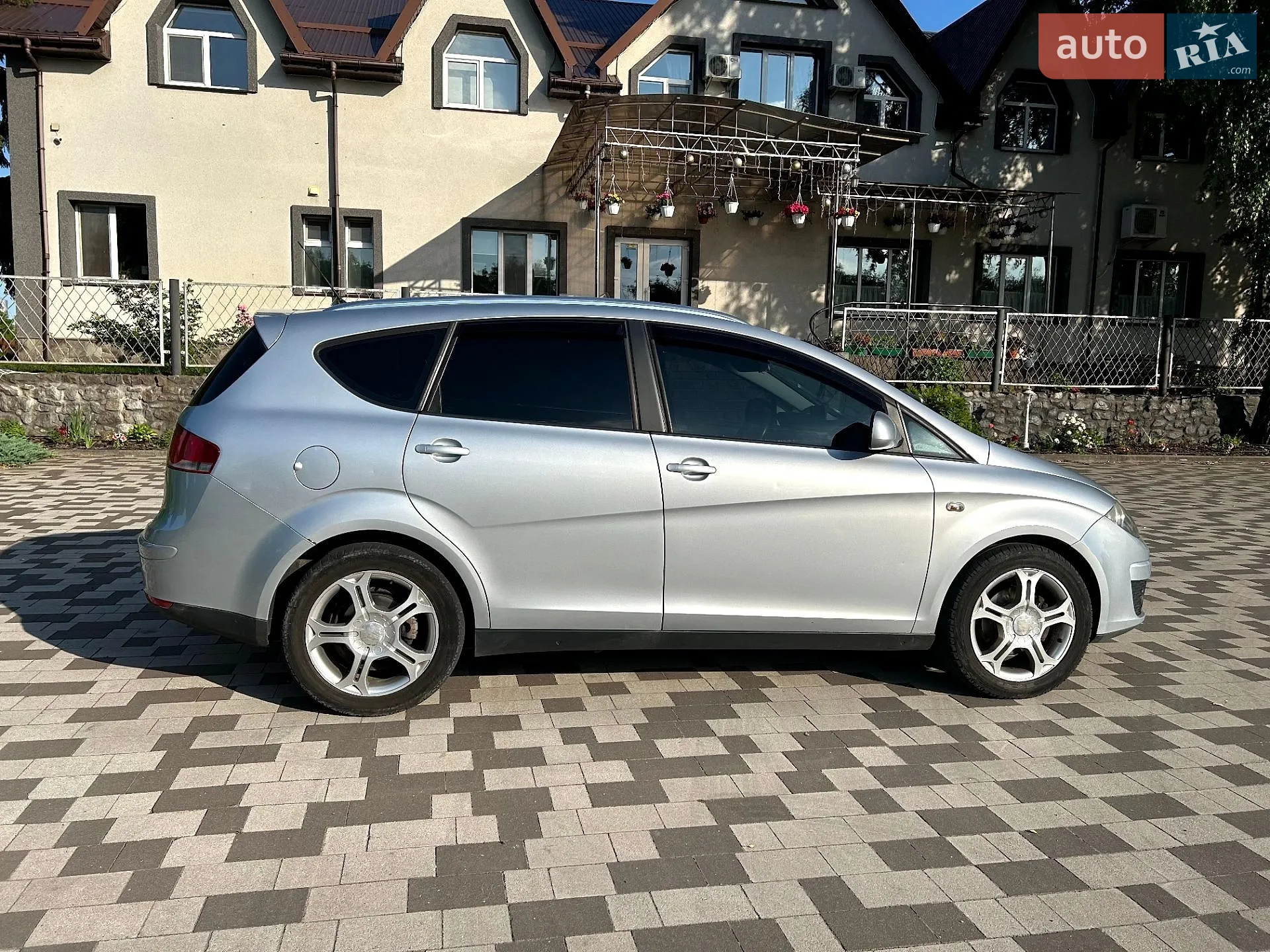 2010 SEAT Altea - мініатюра 2