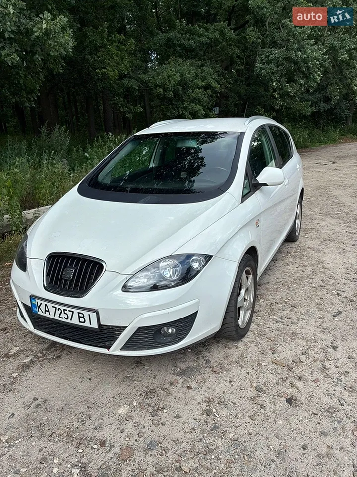 2010 SEAT Altea - мініатюра 38