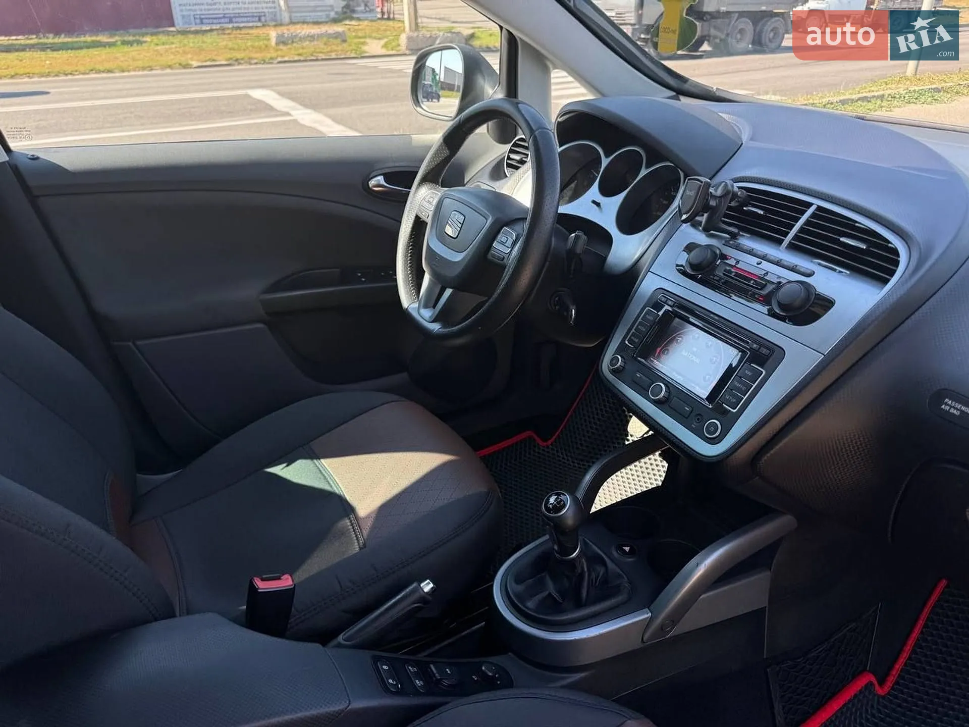 2010 SEAT Altea - мініатюра 26