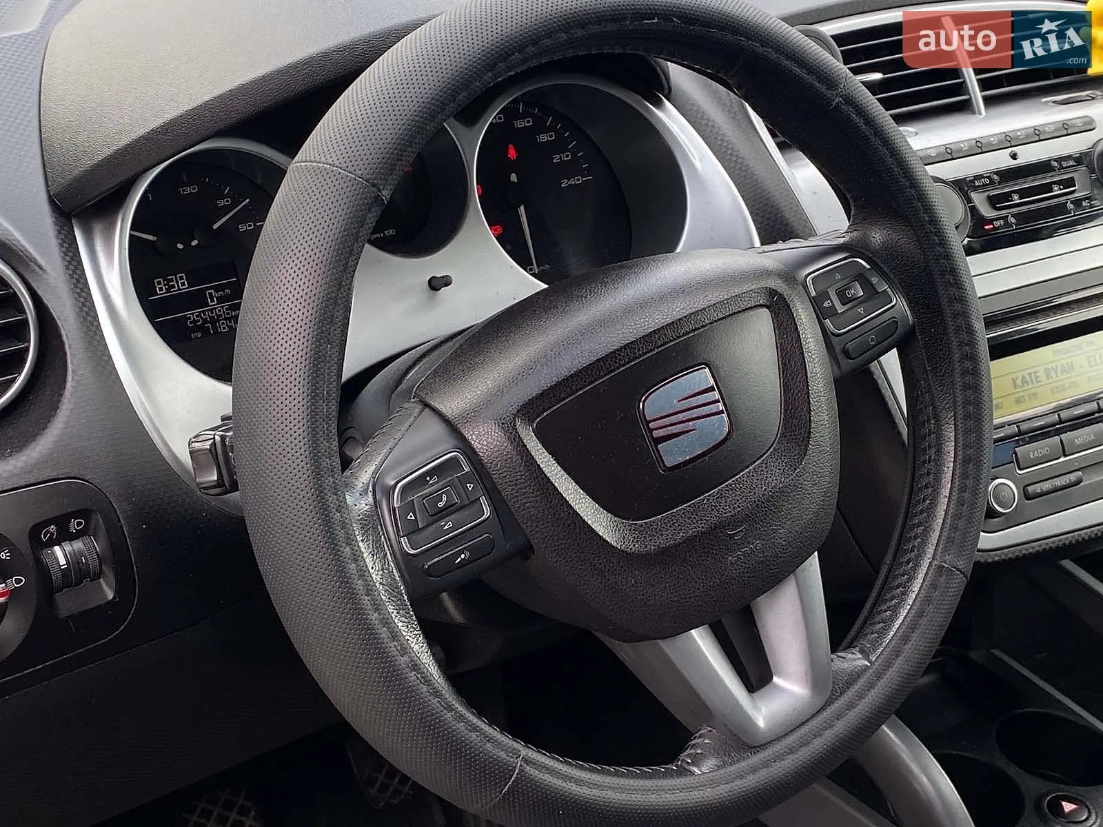 2011 SEAT Altea - мініатюра 16