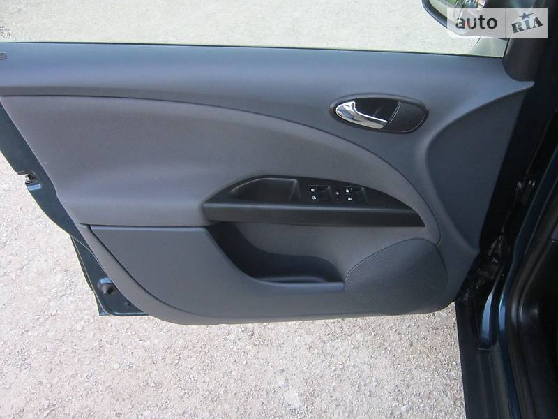 Седан SEAT Altea 2007 в Тернополе