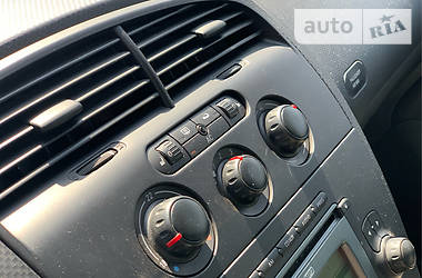 Хетчбек SEAT Altea 2009 в 