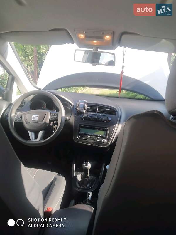 Минивэн SEAT Altea 2012 в Измаиле